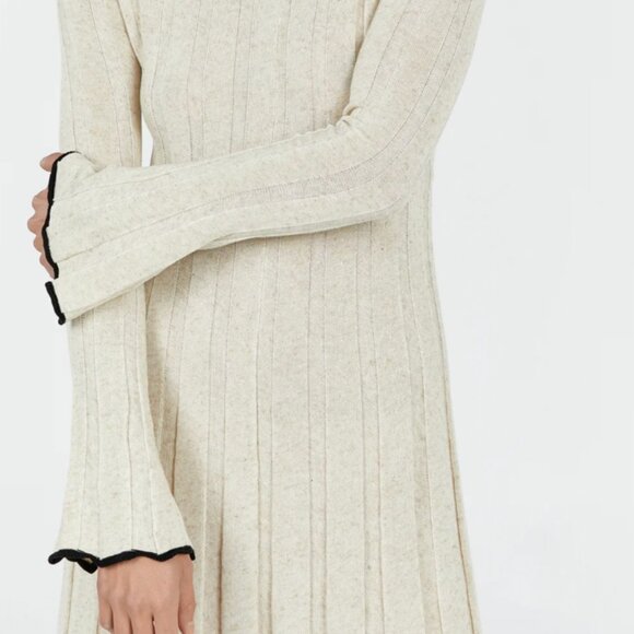 ✨ SALE DISSH Flora Knit Midi Dress - Picture 3 of 7